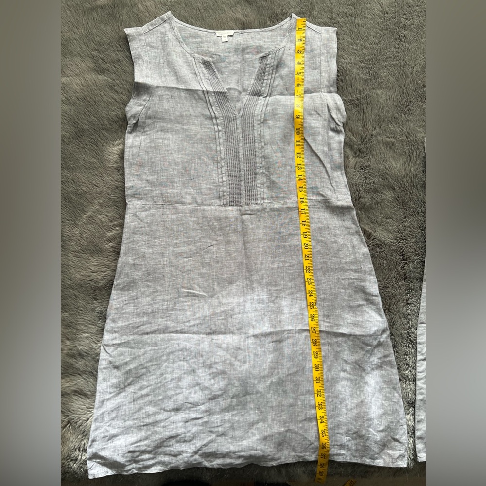 Used Garnett Hill dress with under slip. Size 10. - Picture 3 of 6